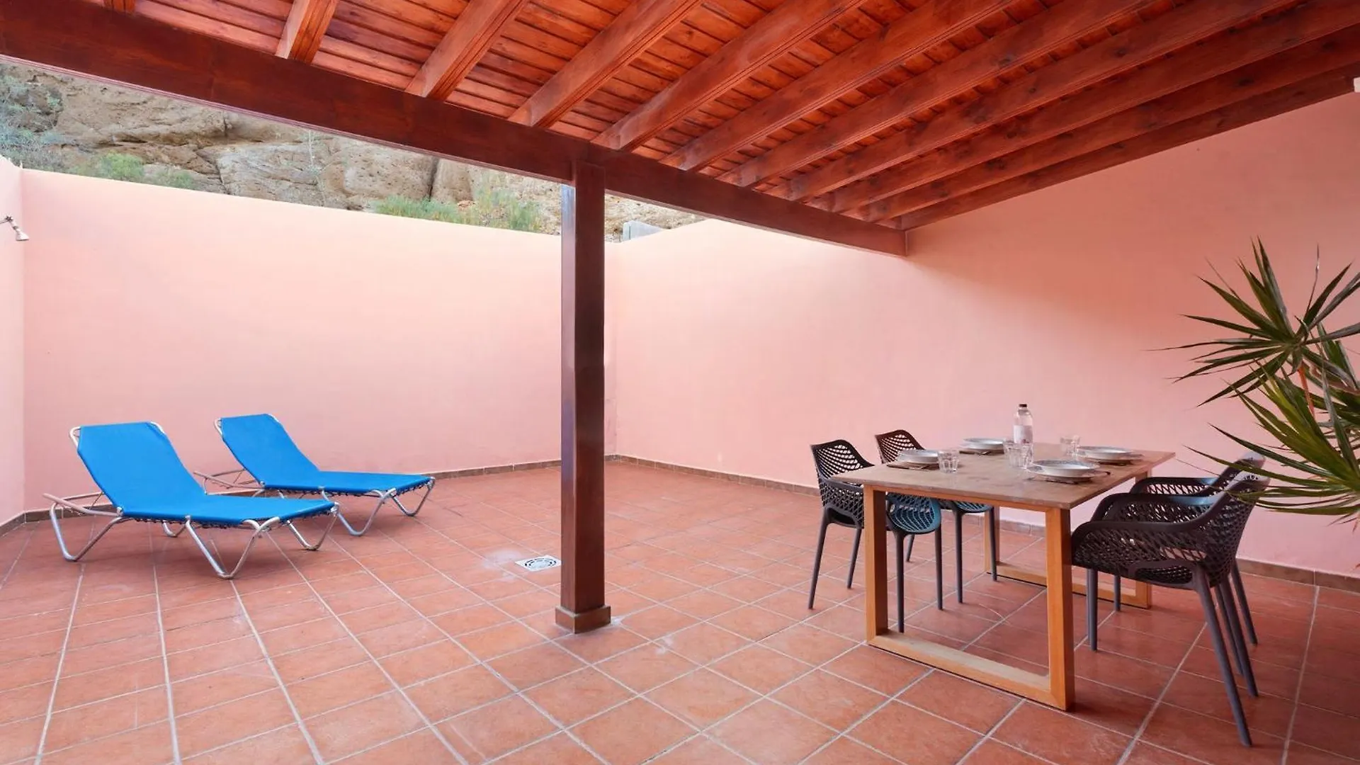 Beautiful Casa Paula Playa De Las Maretasfirst Line Santa Cruz de Tenerife 0*,  Spain